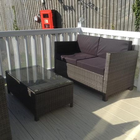 Mollys Retreat Pet Friendly Three Bed Caravan With Small Garden Newquay Bay Resort Quieter Area Of Park المظهر الخارجي الصورة